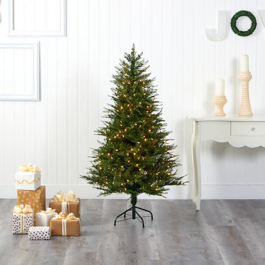 5ft. Pre-Lit Wisconsin Fir Artificial Christmas Tree, Clear LED Lights